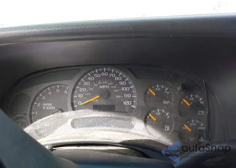 2004 Chevrolet Suburban 1500 Z71 z USA, uszkodzony, nr VIN 3GNFK16TX4G233260